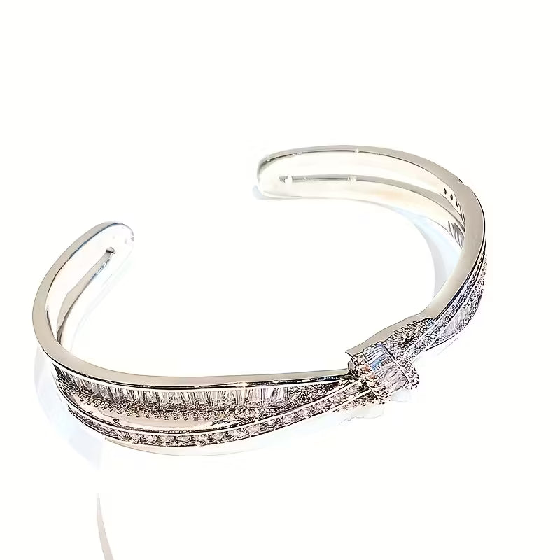 SHEIN Luxury Cubic Zirconia Bowknot Bracelet Women