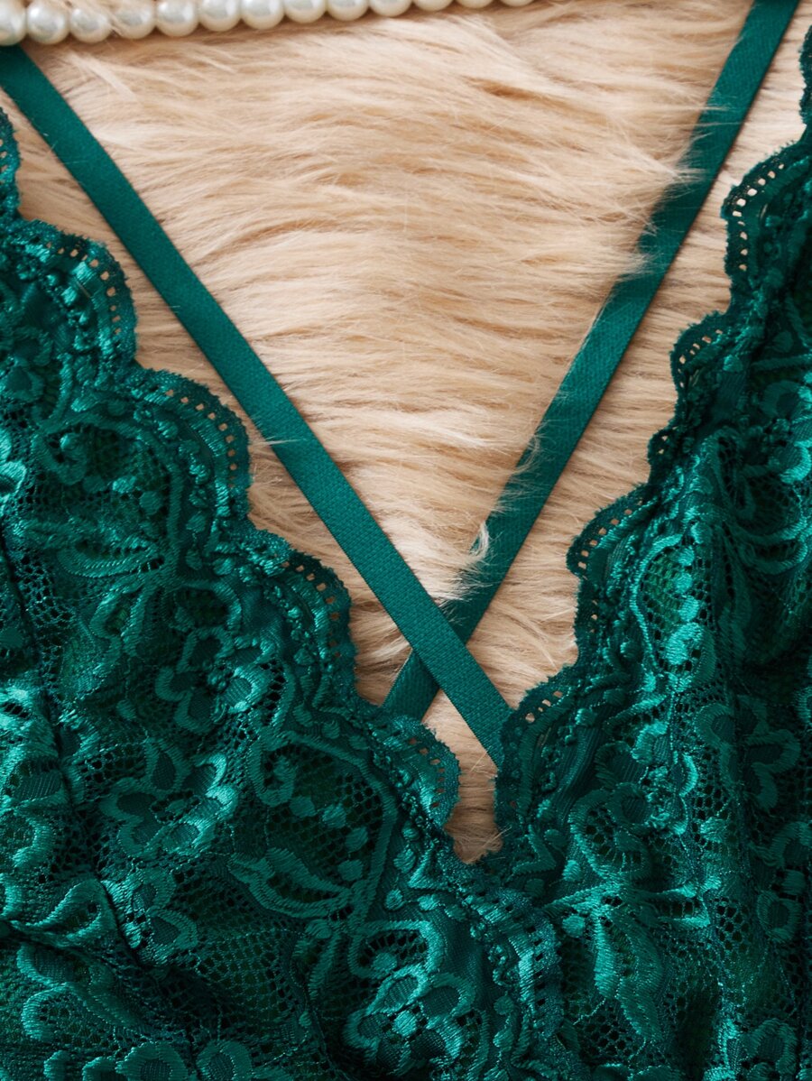 SHEIN Floral Lace Teddy Bodysuit with Interlocking Bows at the Back