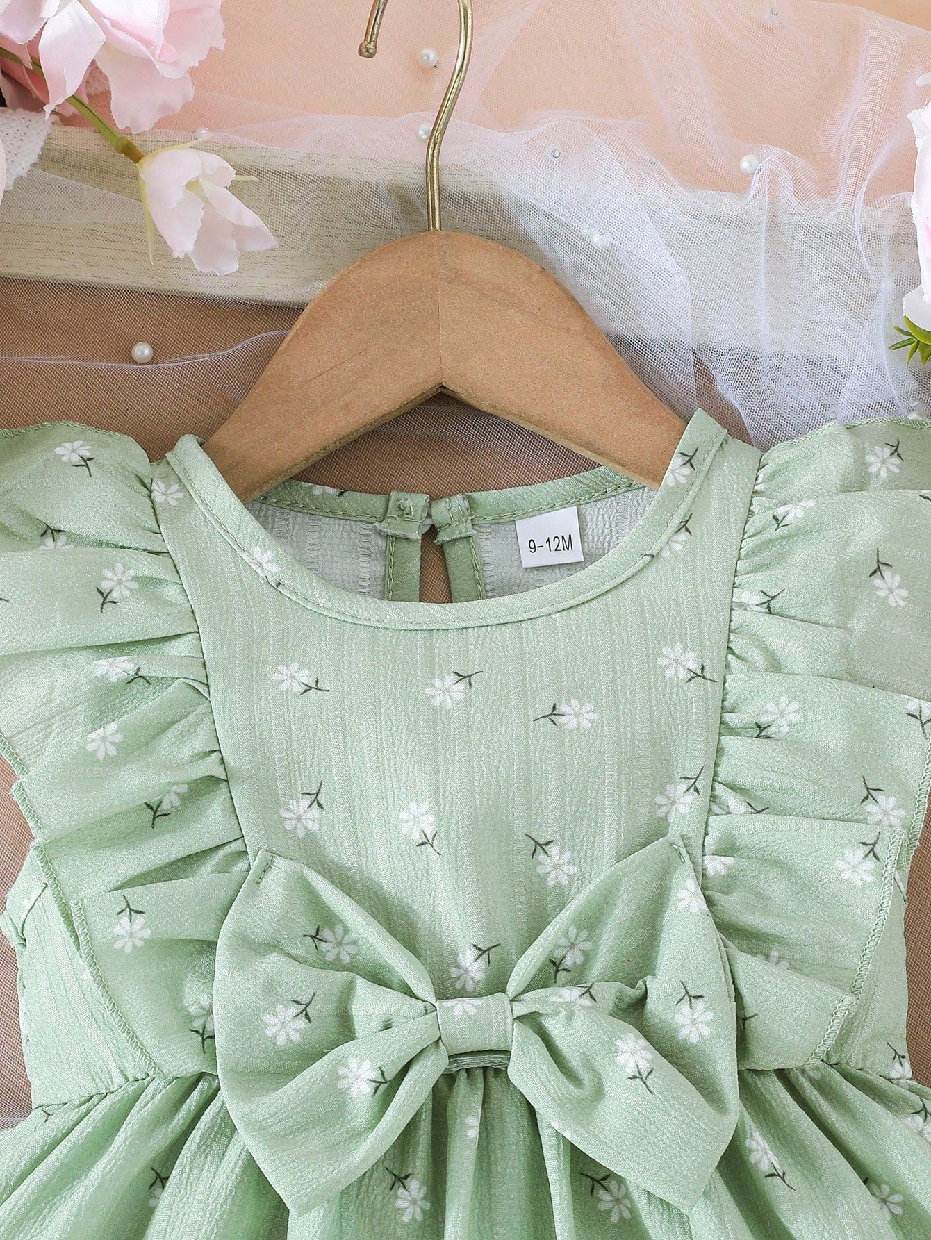 SHEIN Baby Girls Multi-Color Daisy Sleeveless Dress with Big Bow Accent