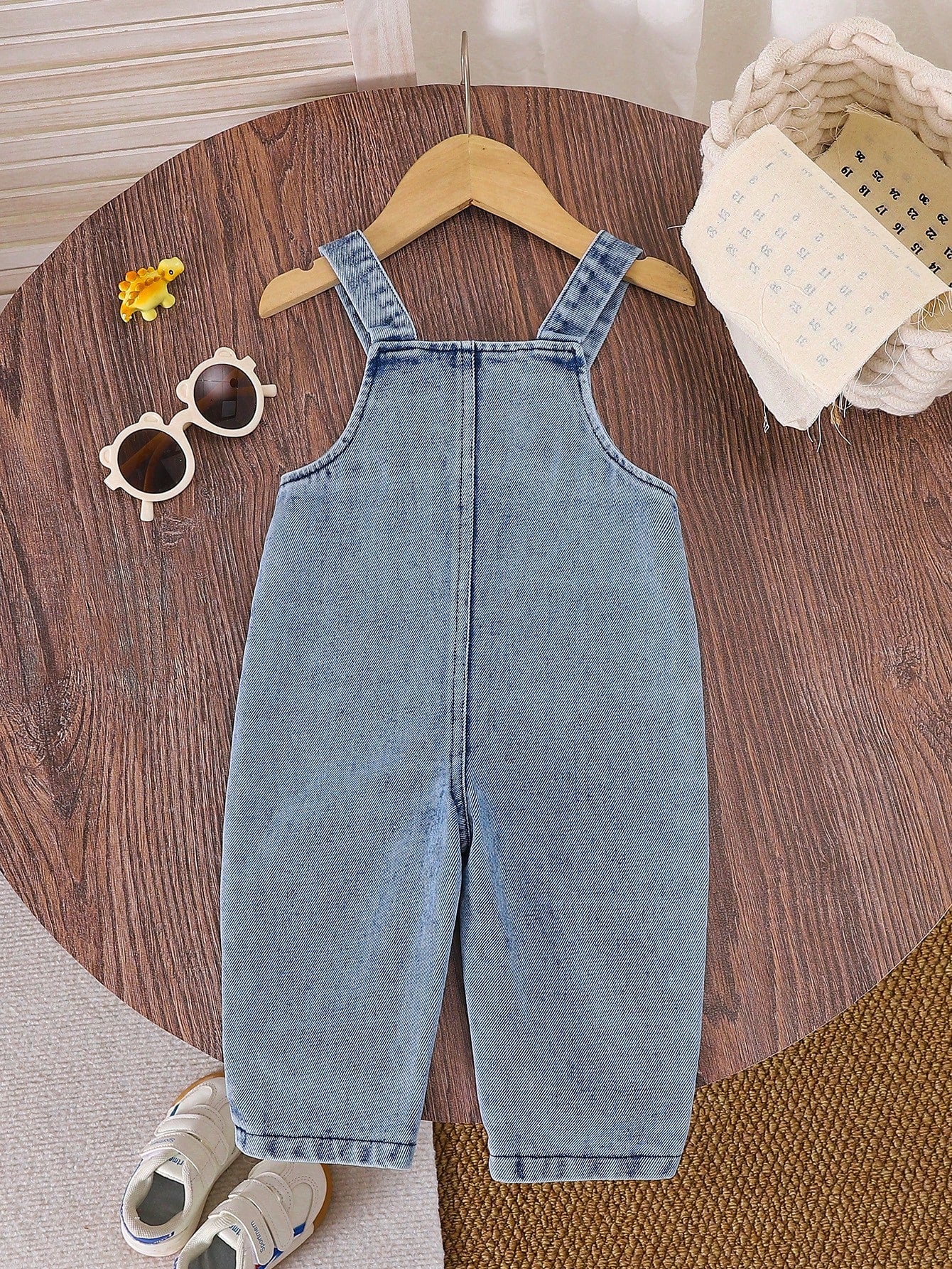 SHEIN Playful Pals Baby Boys Denim Cartoon Print Jumpsuit