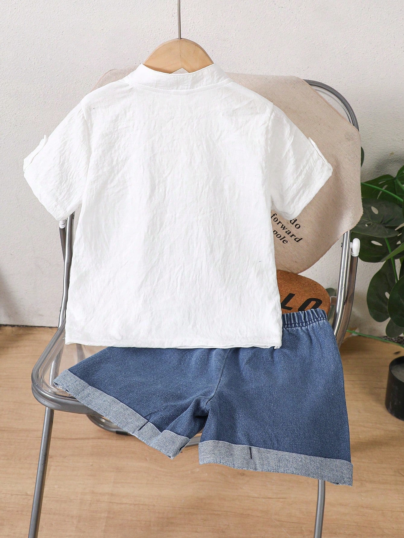 SHEIN Boys Korean Style White Polo And Denim Shorts Set