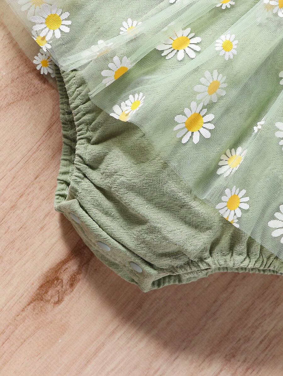 SHEIN Baby Girl Daisy Mesh Bodysuit and Hat Outfit