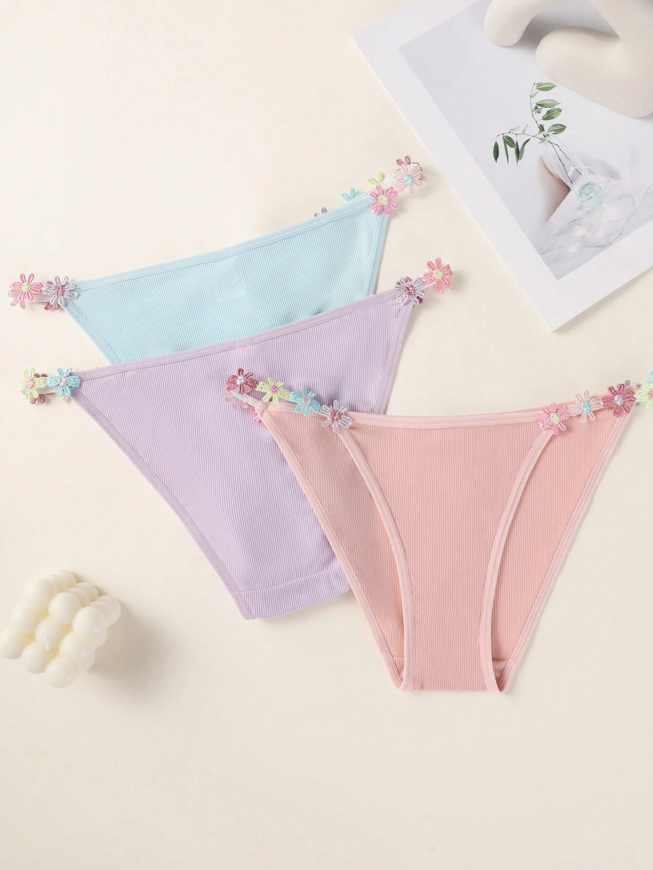 SHEIN 3pcs Womens Floral Decor Fashion Underwear Briefs Set