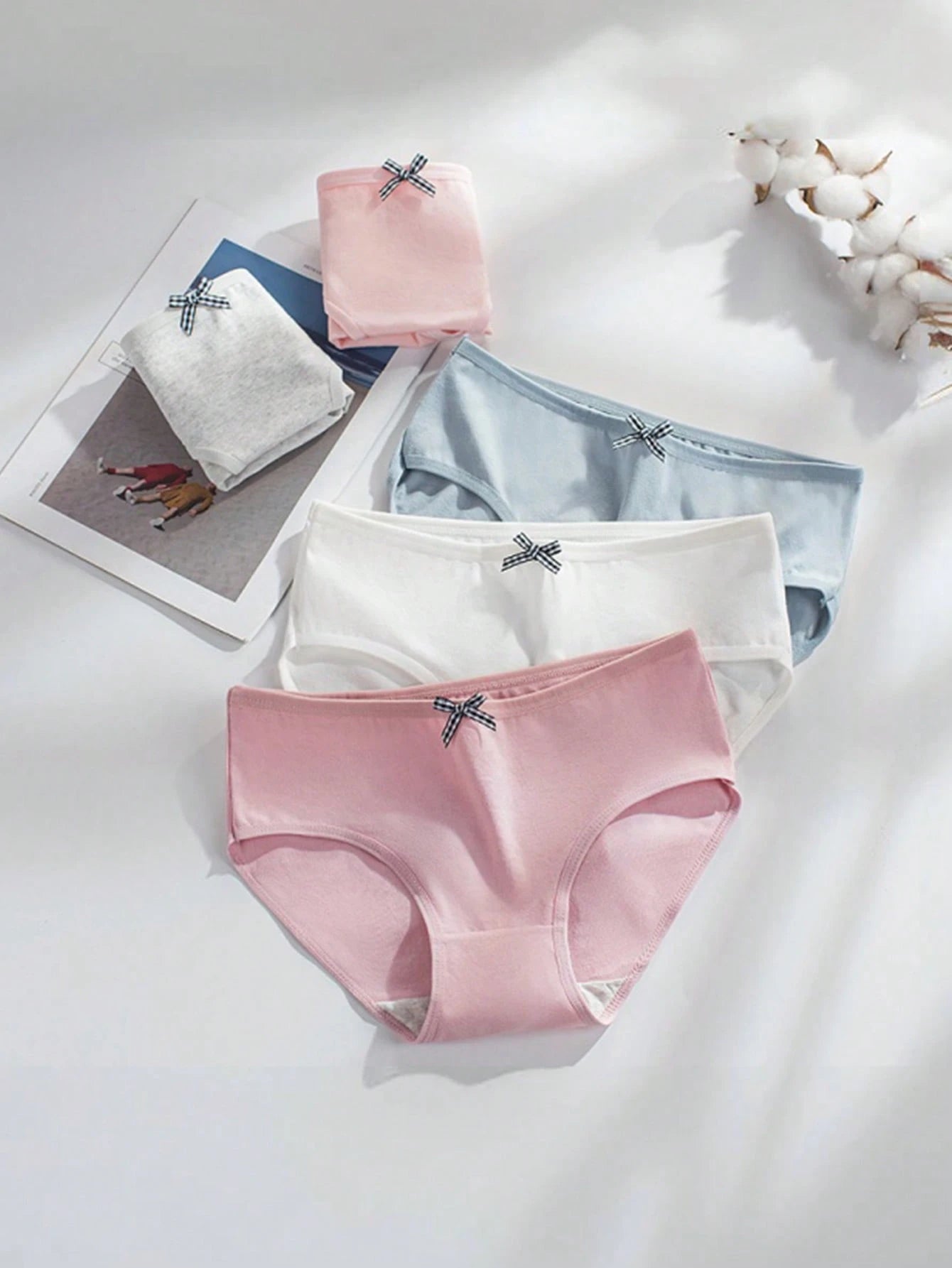 SHEIN 3pcs Women Cotton Plaid Bow & Solid Color Mid-Rise Triangle Panties Set