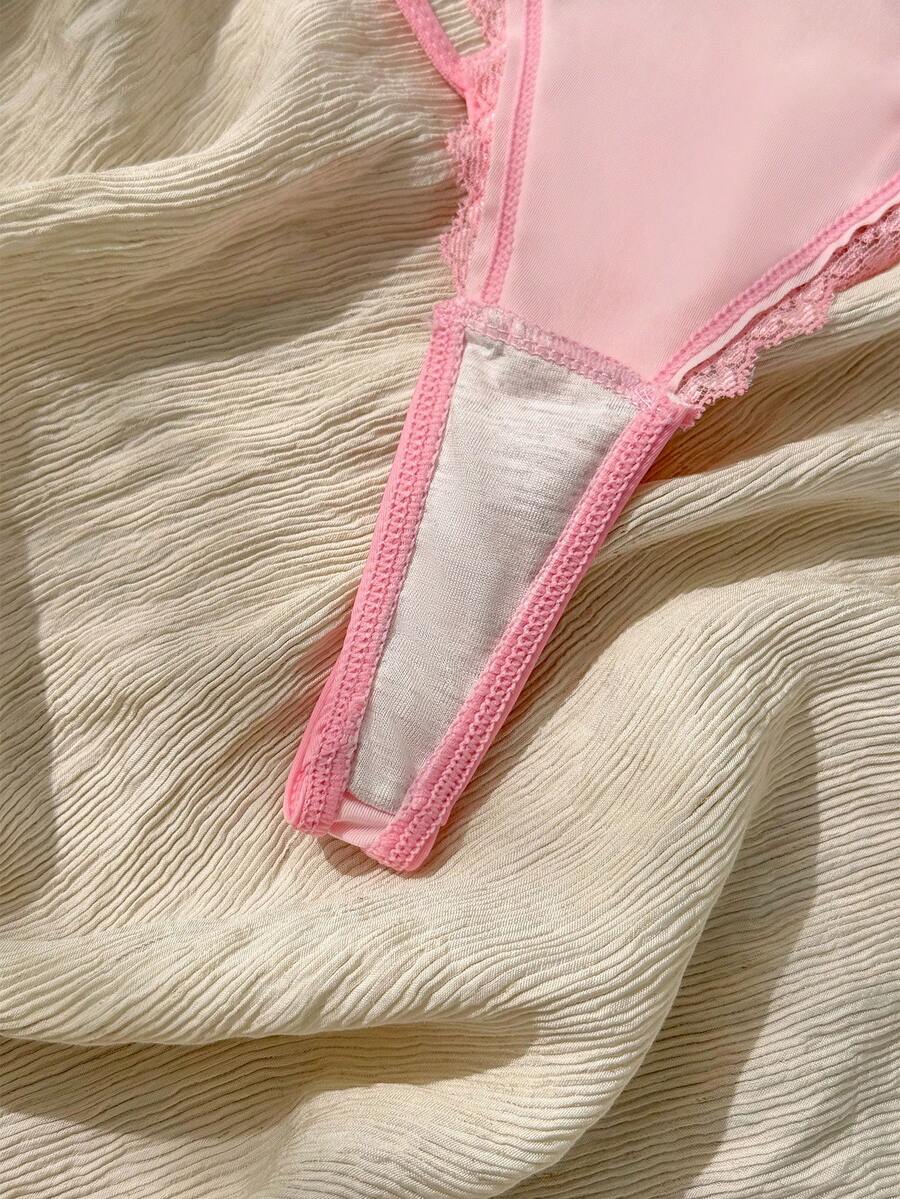 مجموعة SHEIN ROMWE J-Fashion مكونة من 5 قطع من سراويل G-String مضلعة مع سلسلة فراشة للنساء