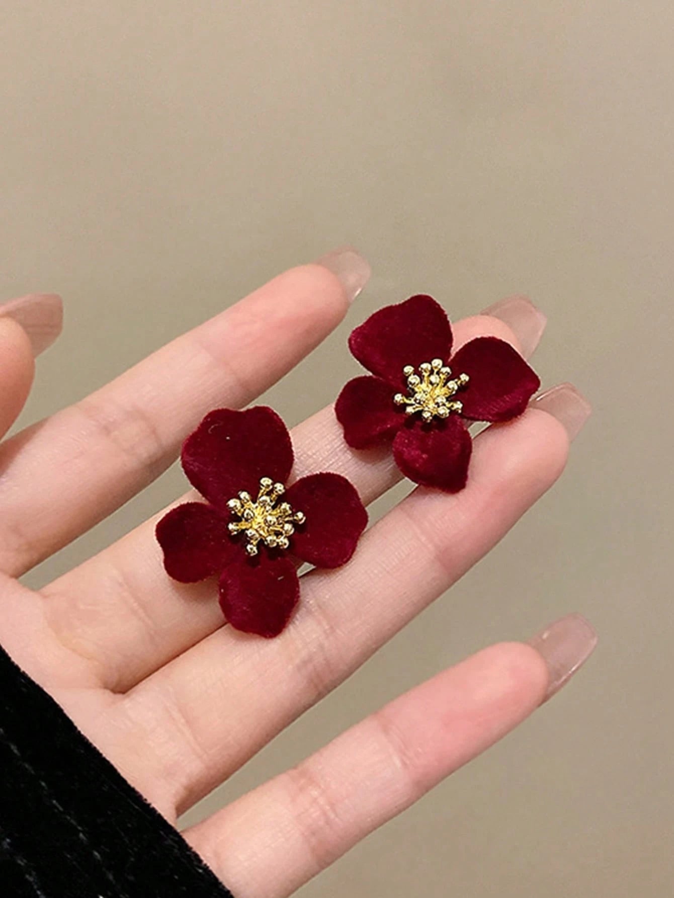 SHEIN Burgundy Velvet Flower Earrings High-End Pair