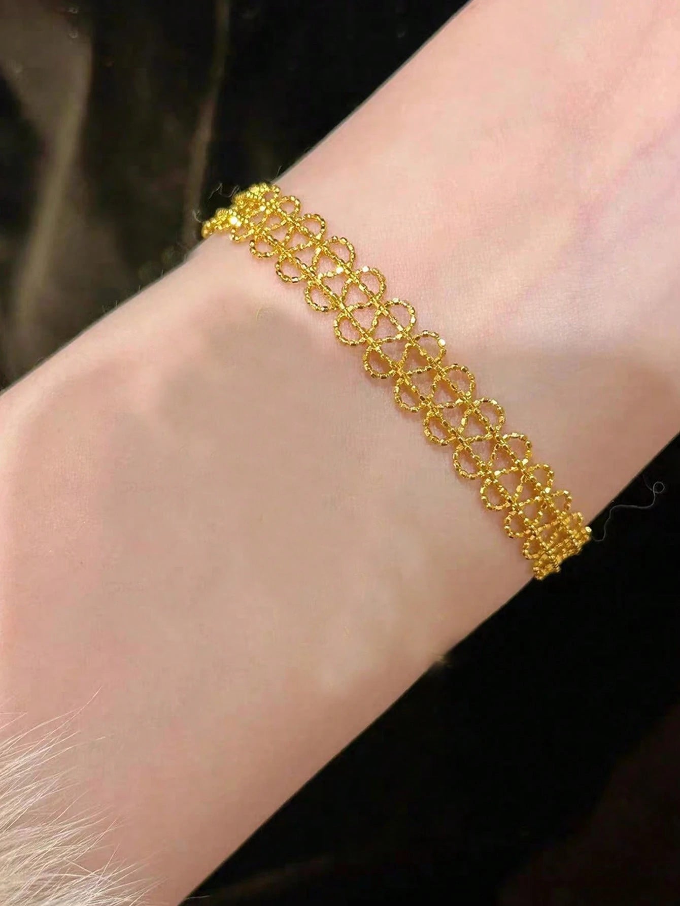 SHEIN Luxury Gold Zirconia Square Adjustable Bracelet Women