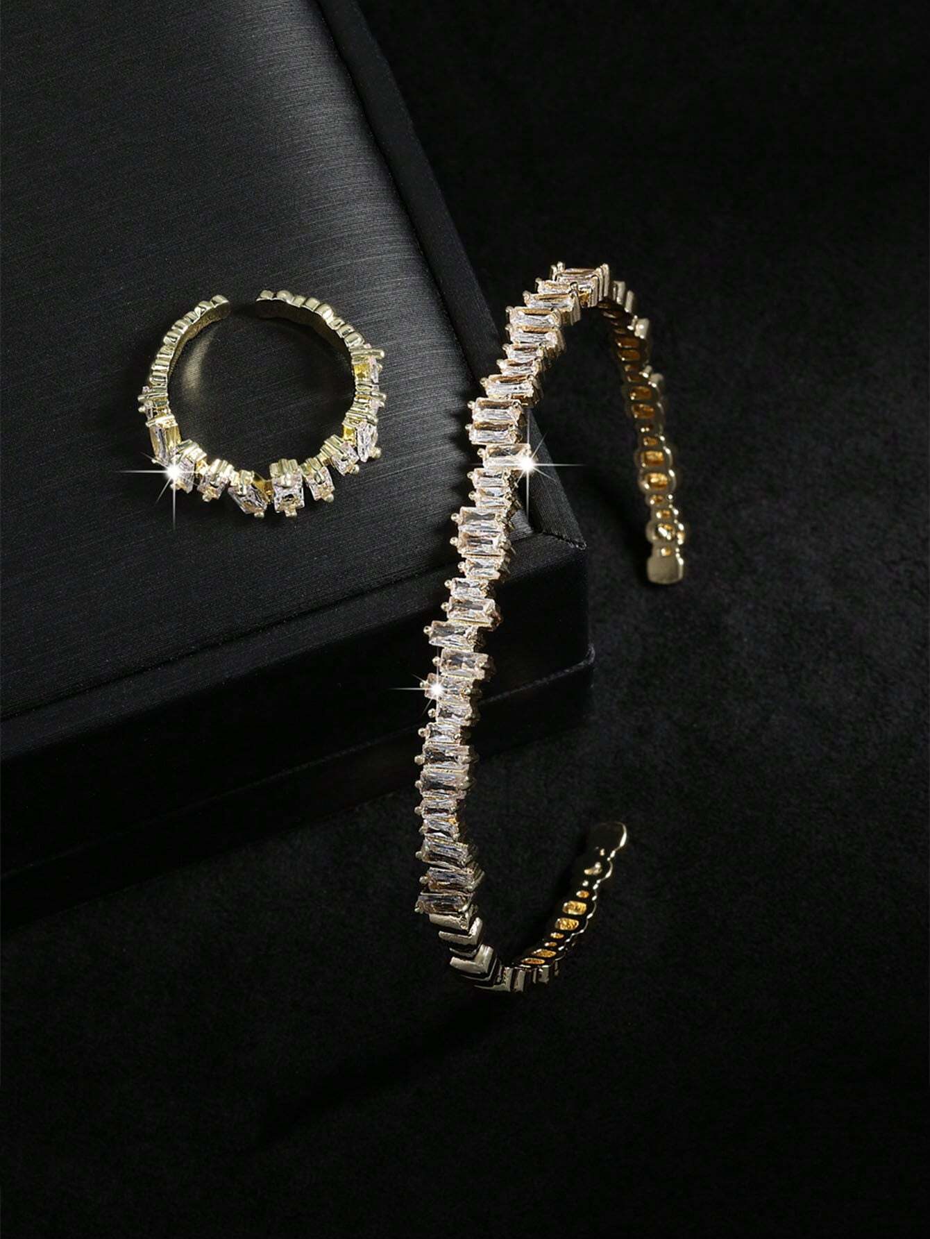 SHEIN 2pcs Fashion Cubic Zirconia Ring and Bracelet Set