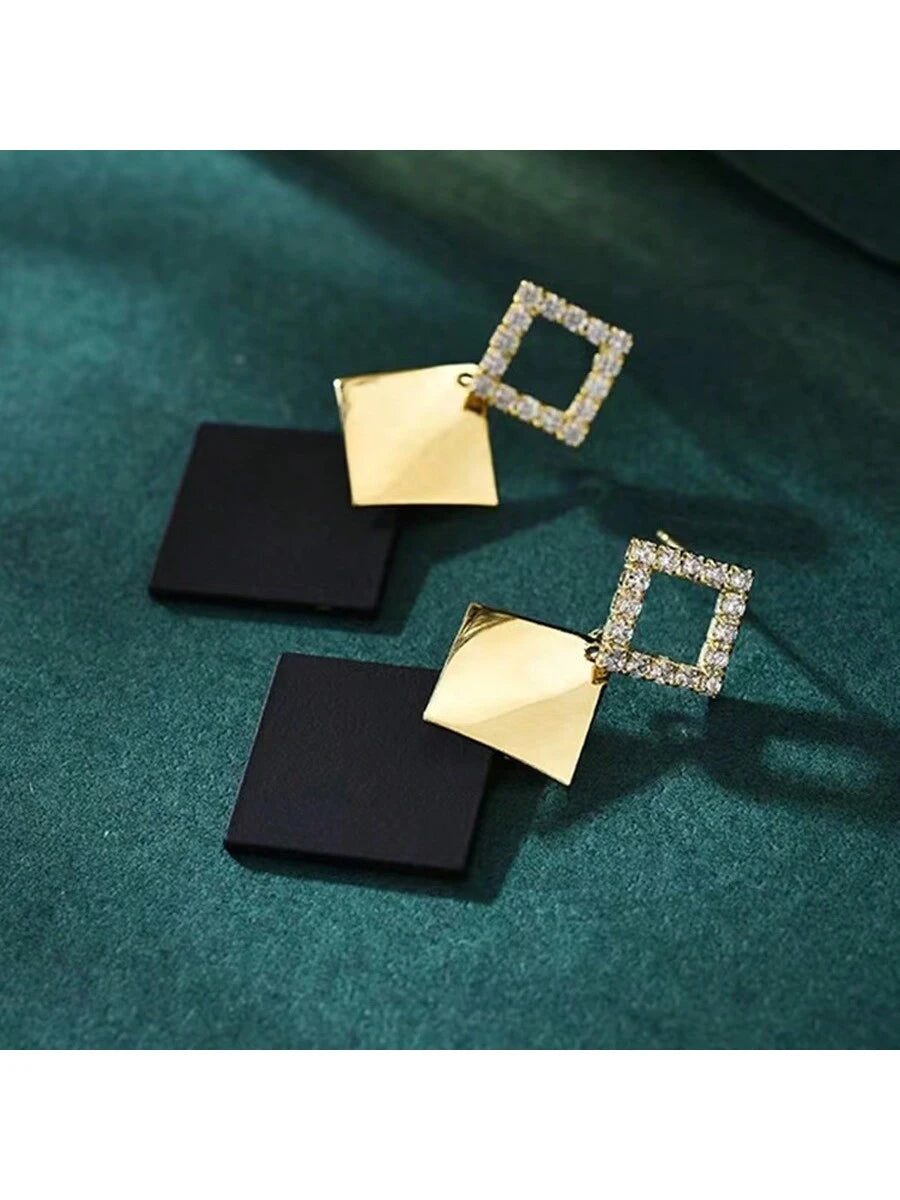 SHEIN High-End Diamond-Shaped Korean Style Stud Earrings
