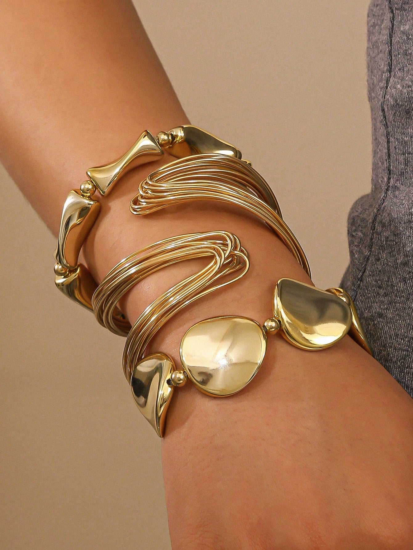 SHEIN 3pcs Asymmetrical Bracelet and Bangle Set Women