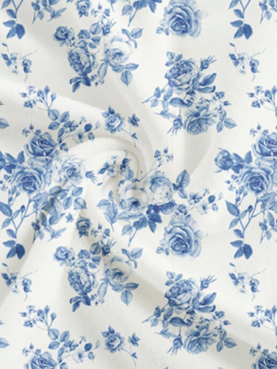 SHEIN EZwear Bodycon Maxi Dress with Vintage Floral Print in Blue and White