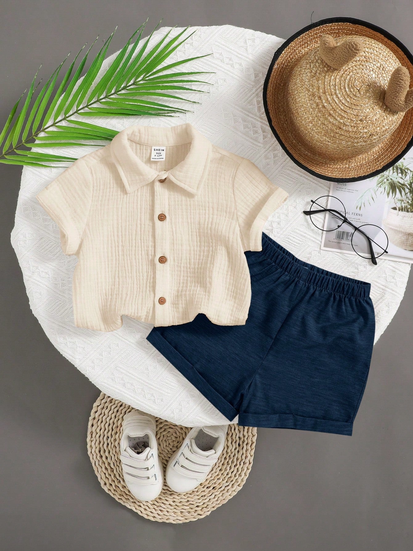 SHEIN 2pcs Newborn Baby Boy Summer Solid Color Shirt & Shorts Party Outfit Set