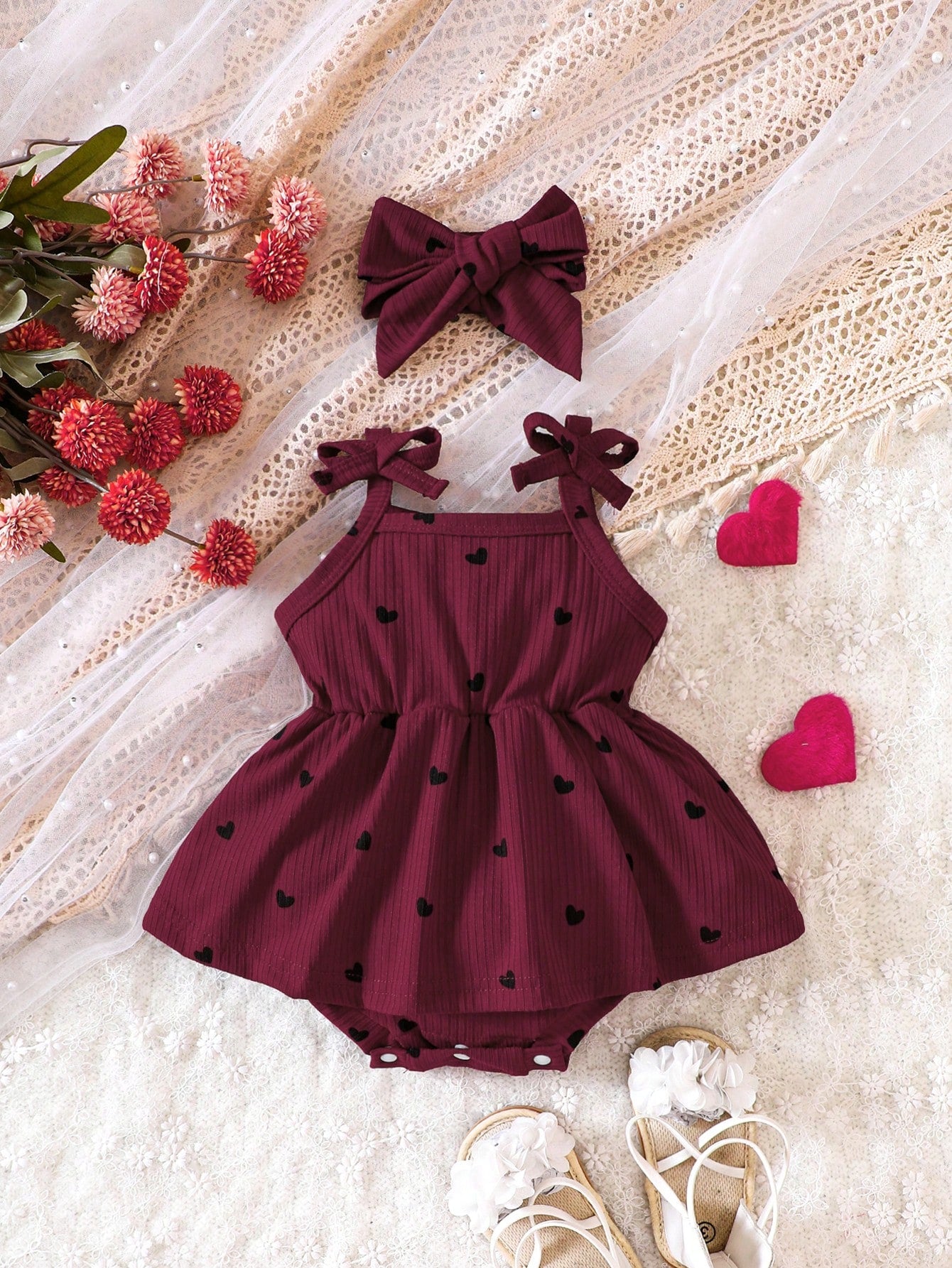 SHEIN Baby Girl Heart Print Bow Shoulder Cami Bodysuit Dress with Headband Set