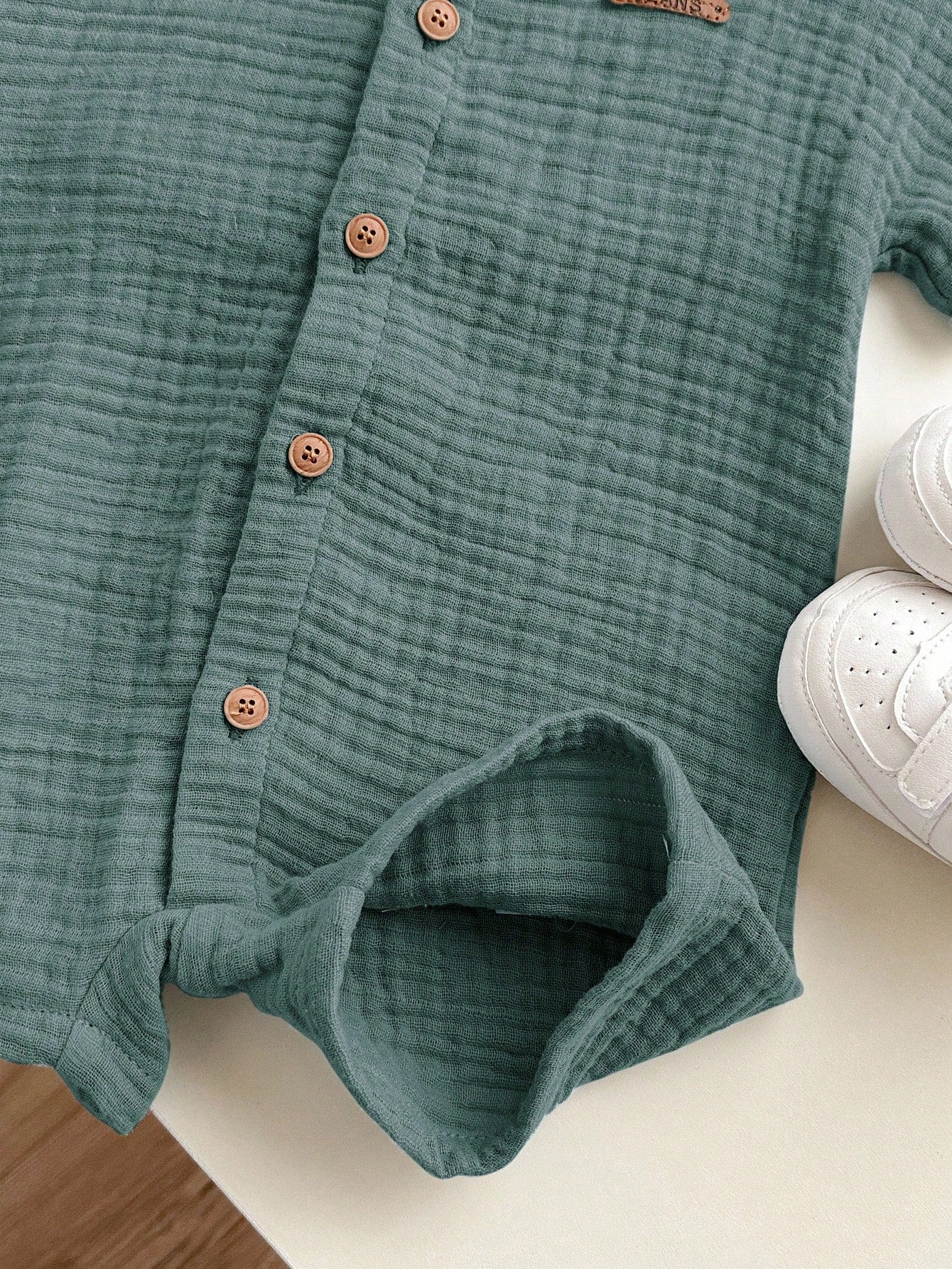 SHEIN Newborn Baby Boy Solid Romper And Shorts Set