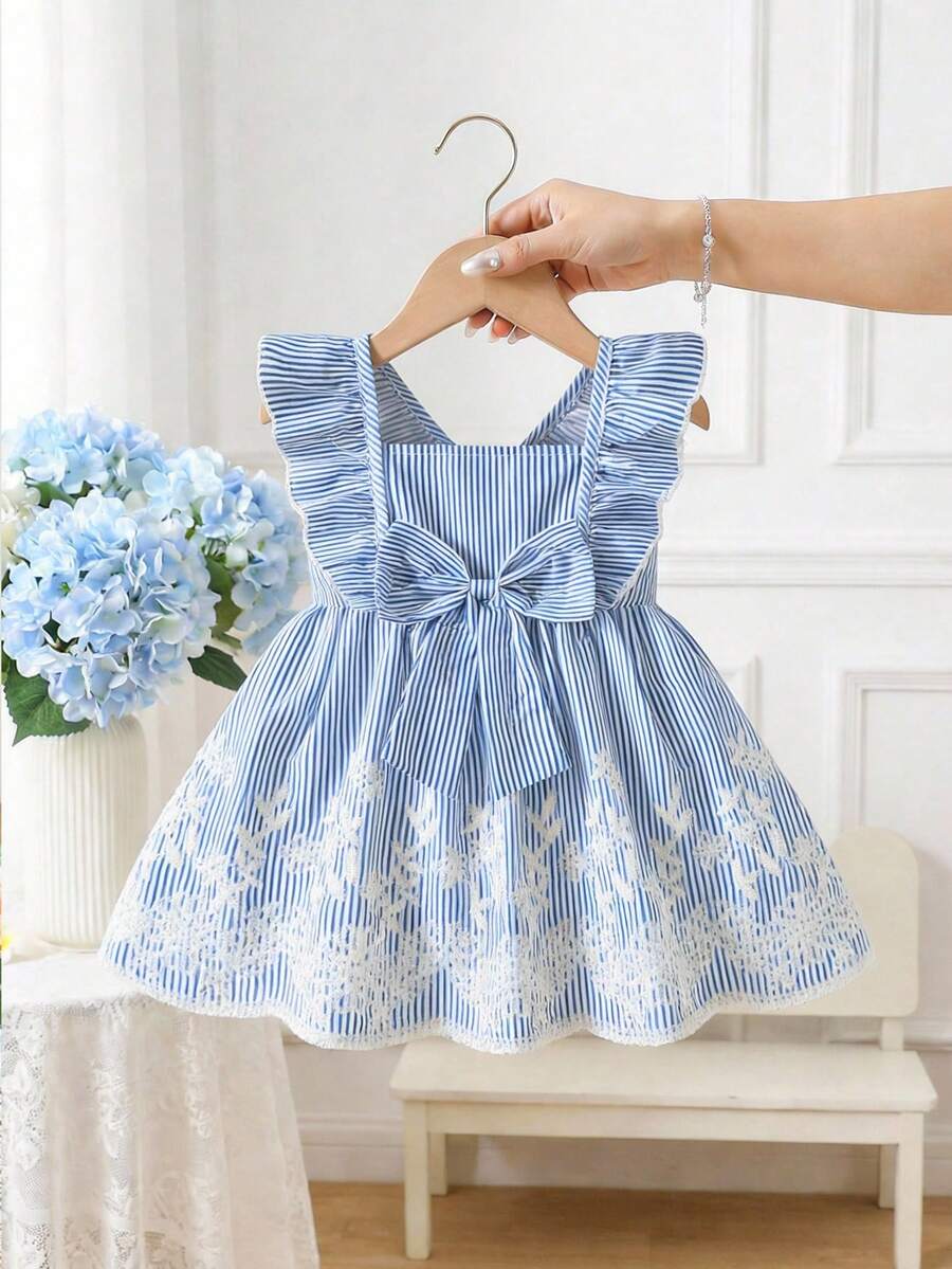 SHEIN Girl Ruffle Sleeve Striped Bow Dress Outfit
