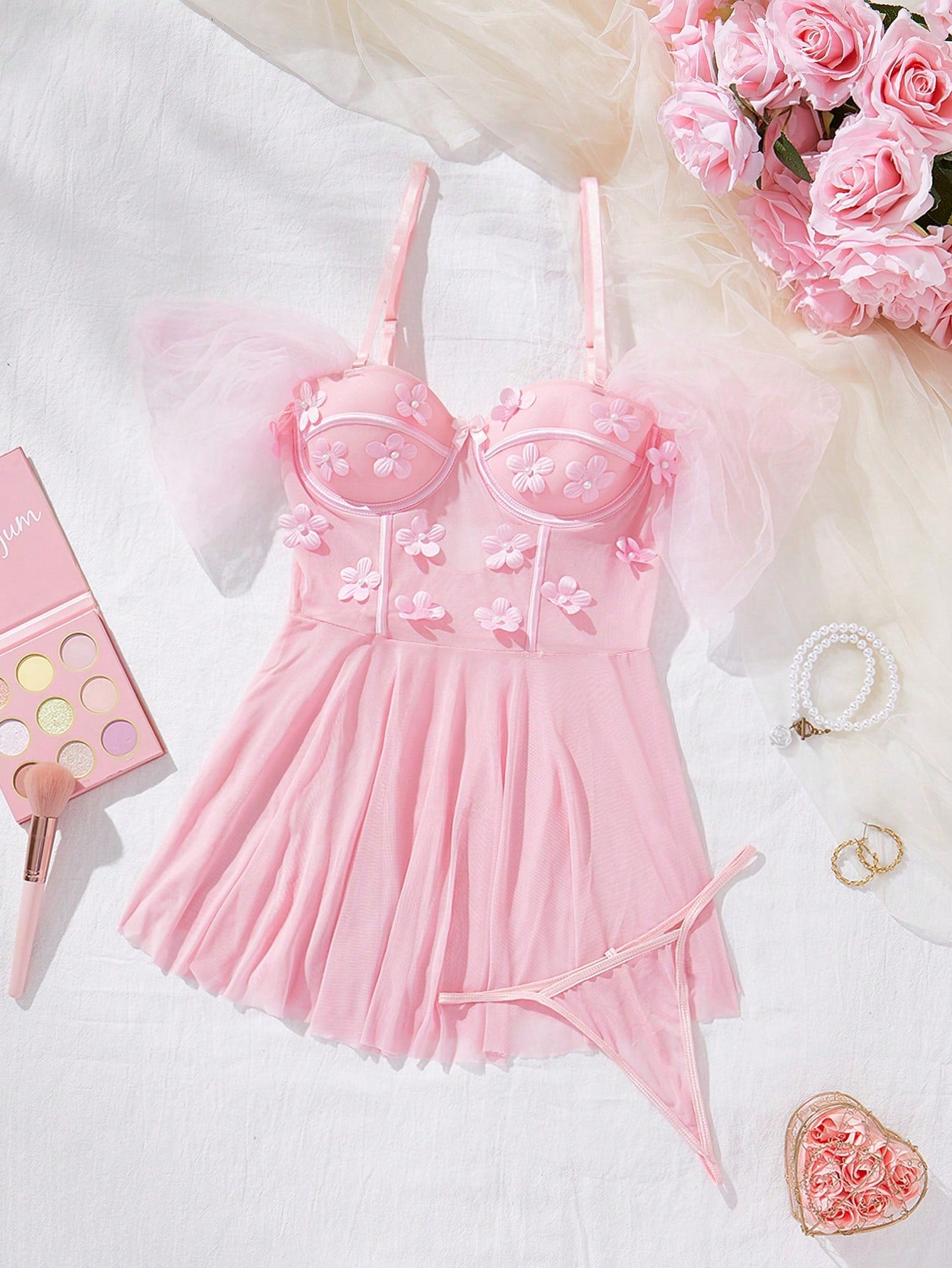 SHEIN Lingerie Appliques Mesh Underwire Babydoll Lingerie Set