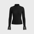 SHEIN FRIFUL تيشيرت نسائي محبوك بقماش مضلع بقصة ضيقة (Slim Fit)، مزين بياقة مع تطعيمات من الدانتيل.