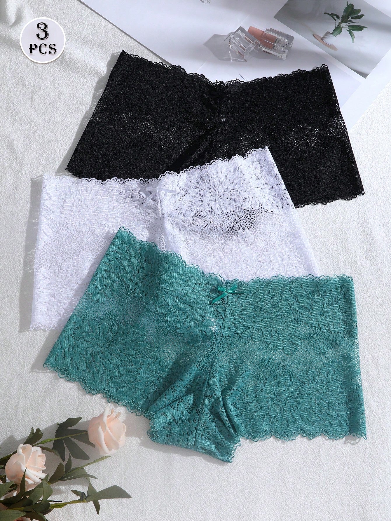 SHEIN 3pcs Women Solid Color Bow Lace Bikini Panties Set