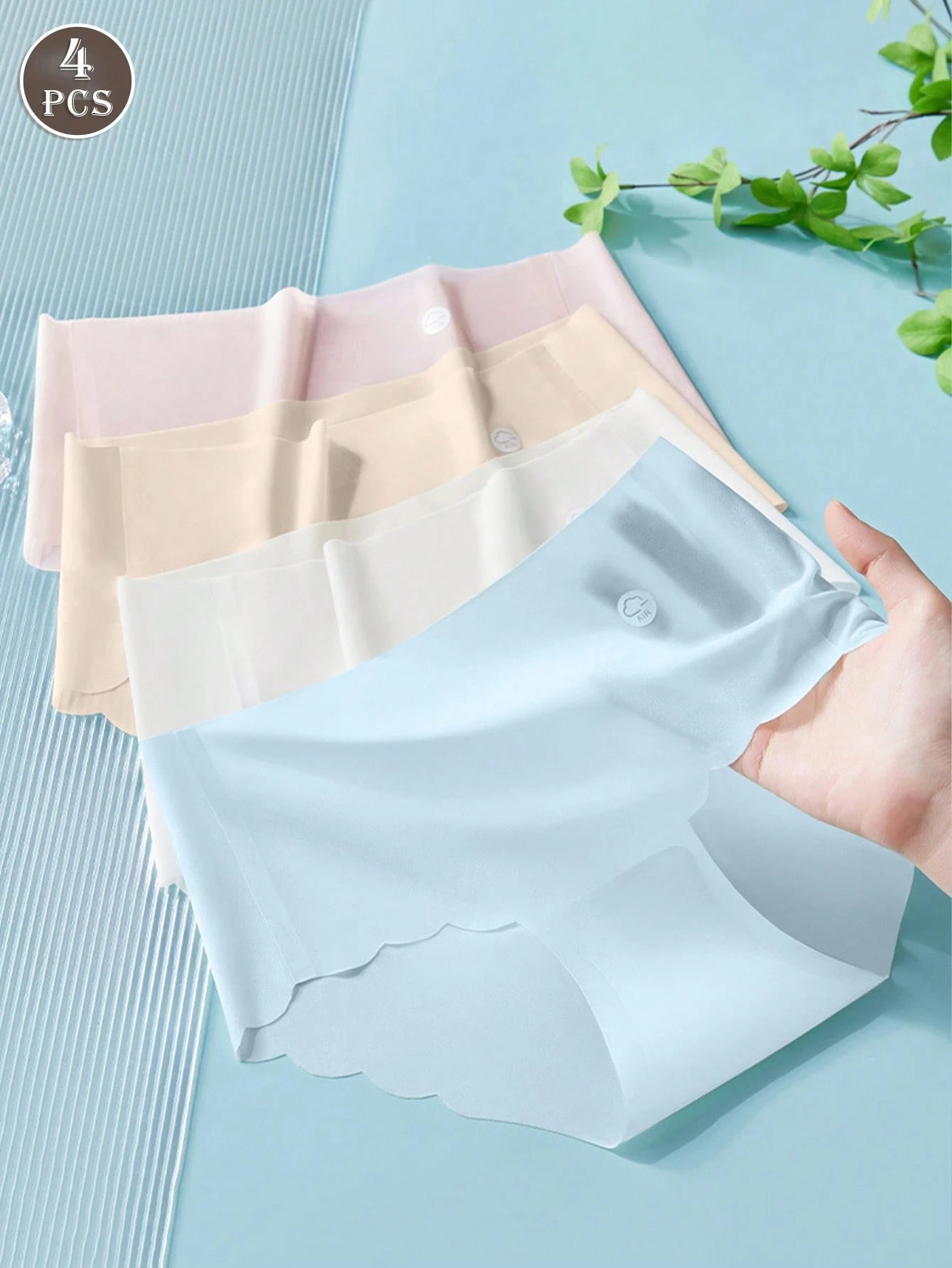SHEIN 4pcs Women Seamless Ice Silk Soft One-Piece Breathable Quick-Dry Underwear Set
