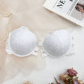 SHEIN Minimalist Lace Patchwork Strapless Front Closure Wireless Bra